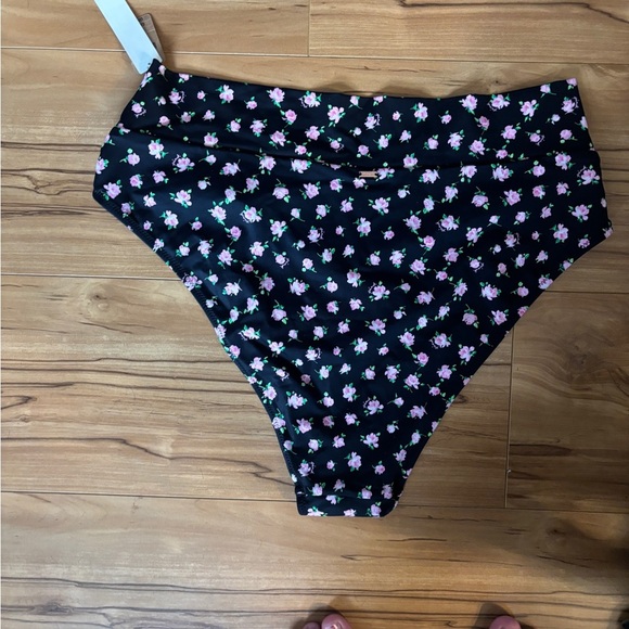 NWT Victoria's Secret PINK V Crossover High-Waist Bikini Bottom Black Floral - Picture 3 of 6